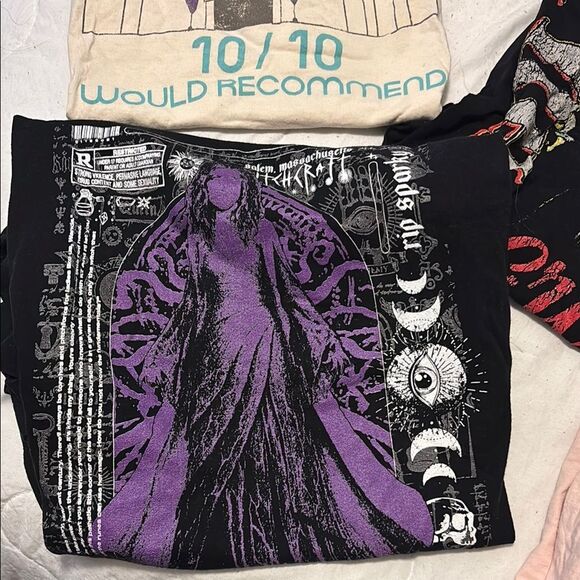 8 Disney Assorted Graphic T-Shirts harkness Grogu Toy Story Princess Cinderella - Picture 3 of 10